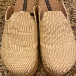 Reef Tan Mules